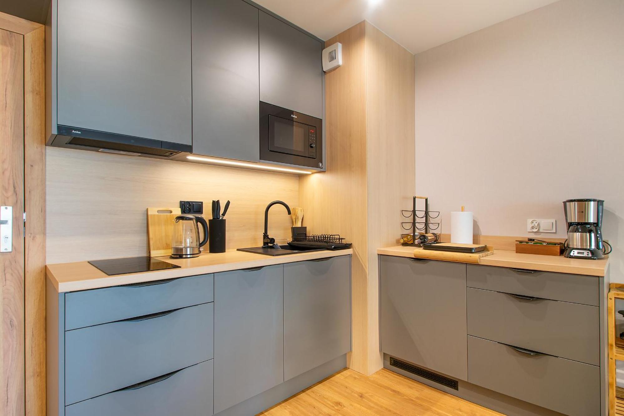 Rentplanet - Apartamenty Kasprowicza コウォブジェク エクステリア 写真